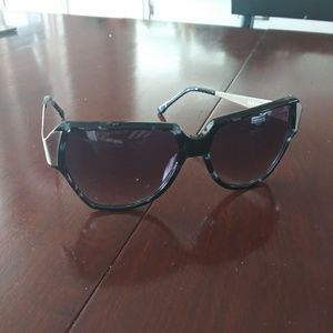 blnq Sunglasses